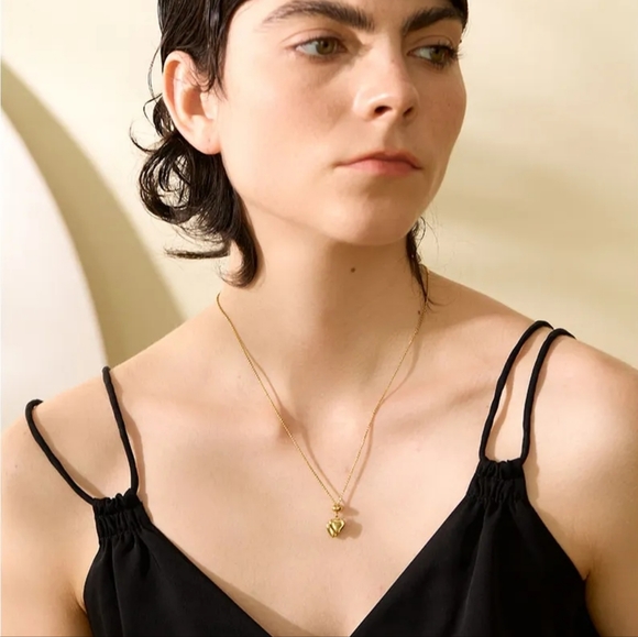 Heart Long Pendant Pull-Out Necklace - Picture 9 of 9